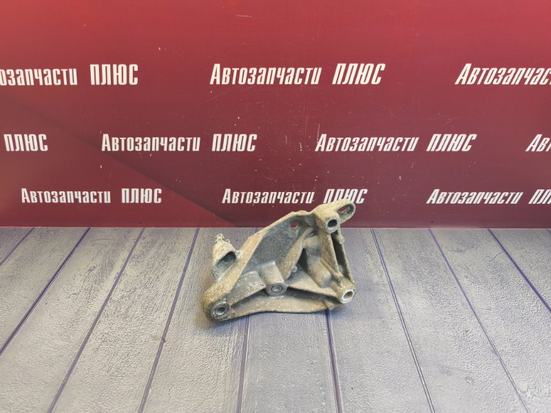 Кронштейн кпп