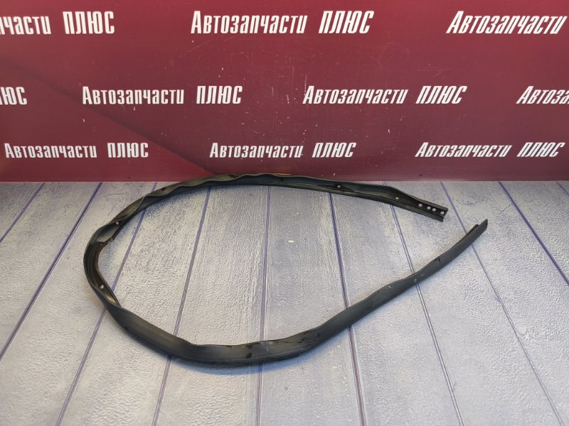 Уплотнитель двери