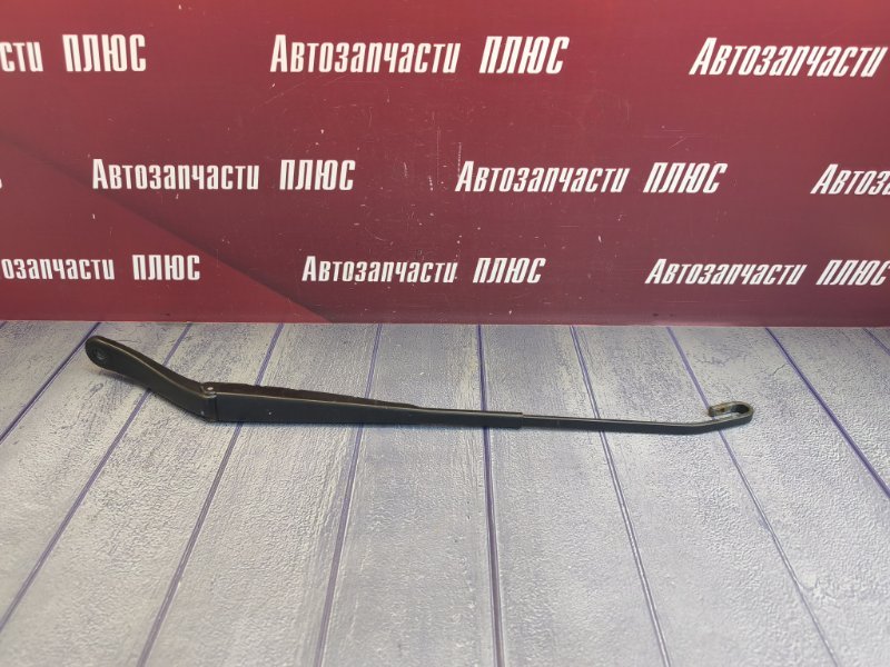 Поводок дворника