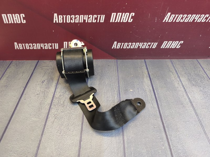 Ремень безопасности