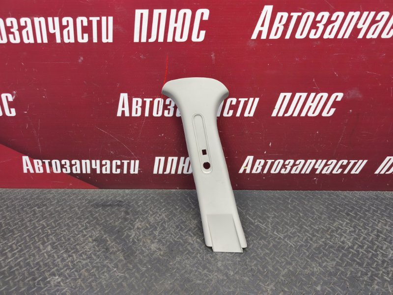 Обшивка средней стойки