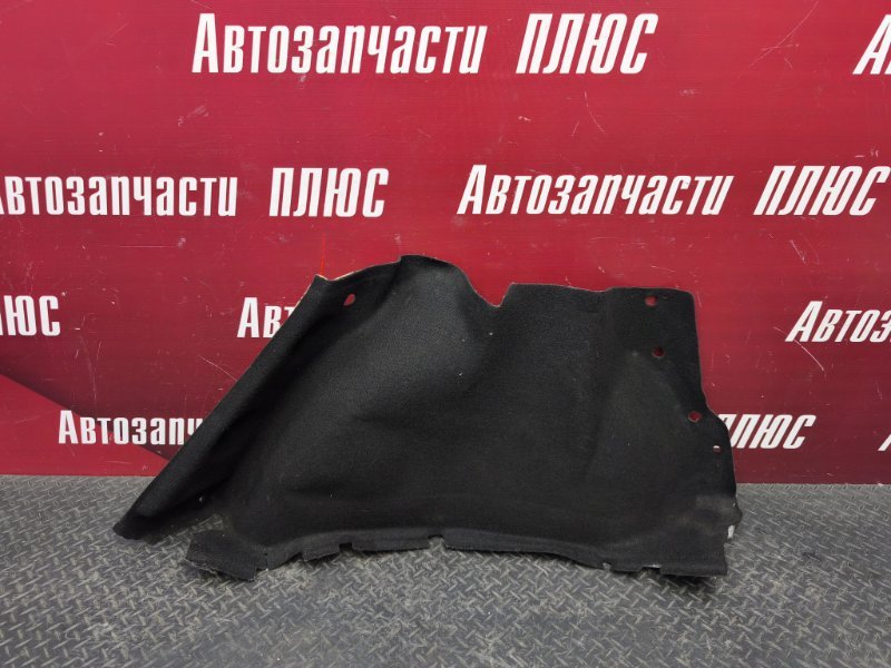 Обшивка багажника