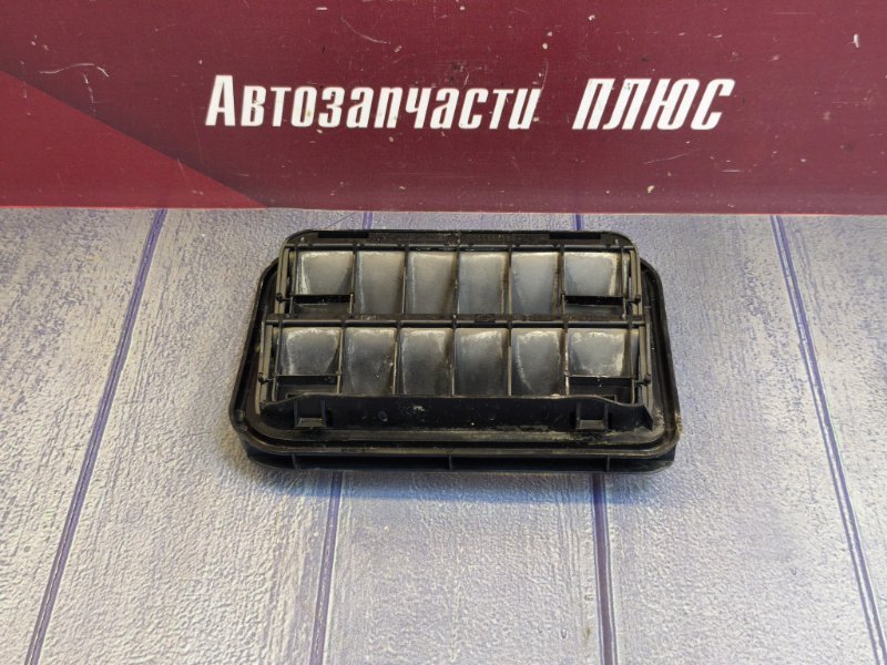 Дефлектор воздушный