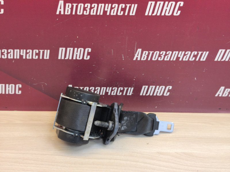 Ремень безопасности