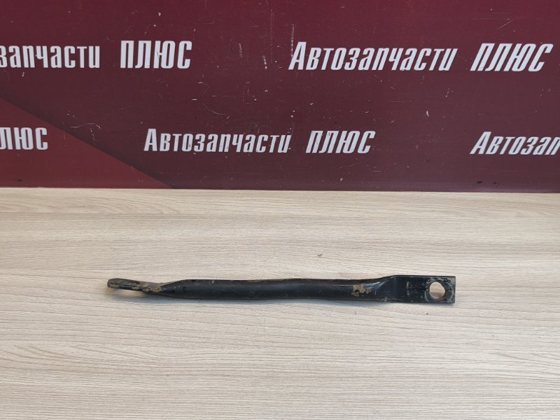 Кронштейн подрамника