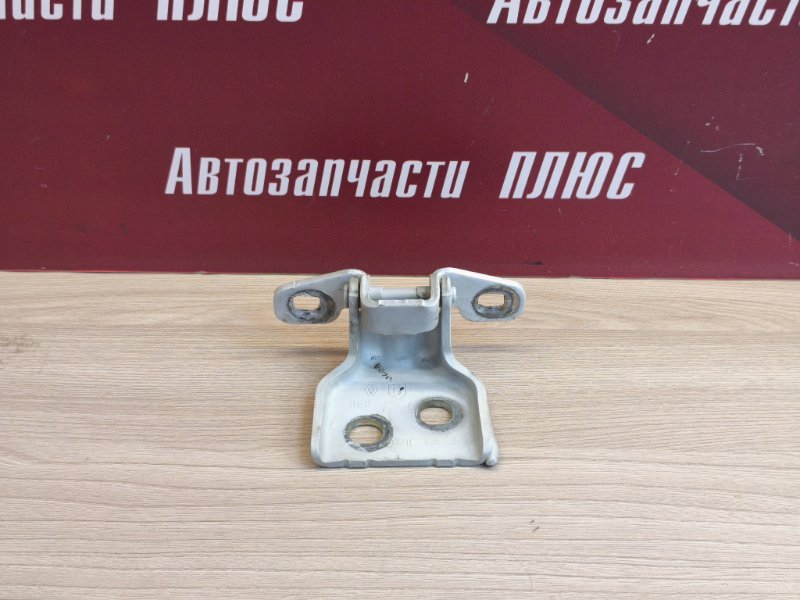 Петля двери
