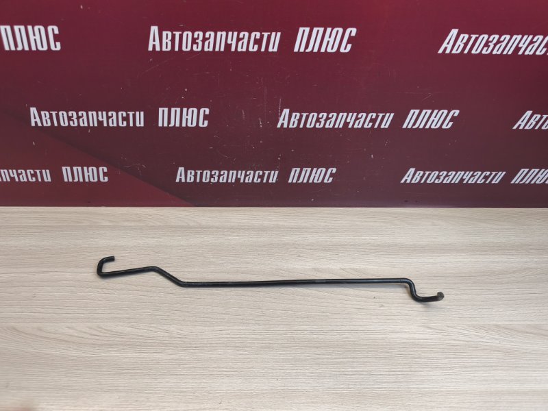 Упор капота