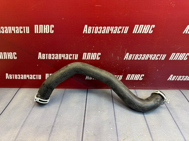 Патрубок радиатора