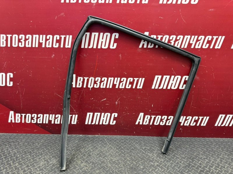 Уплотнитель стекла