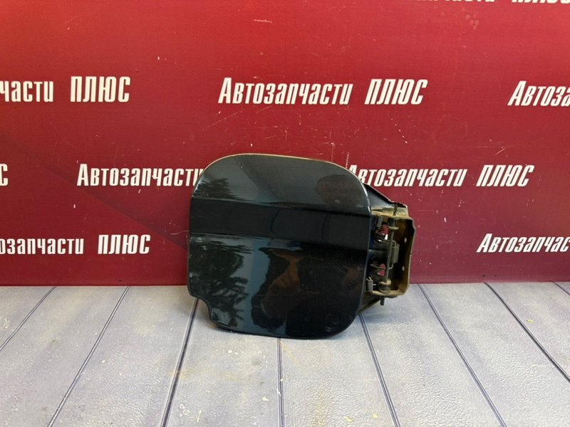 Лючок бензобака
