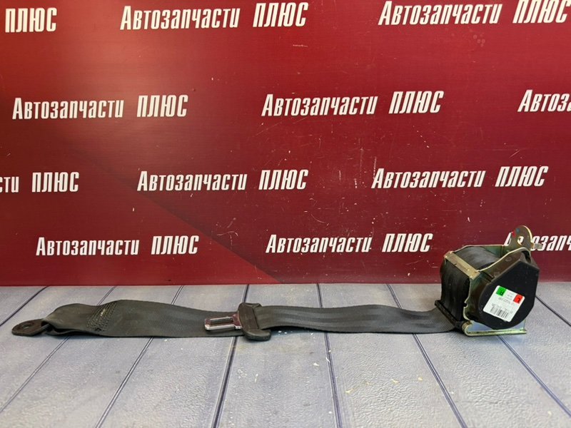 Ремень безопасности