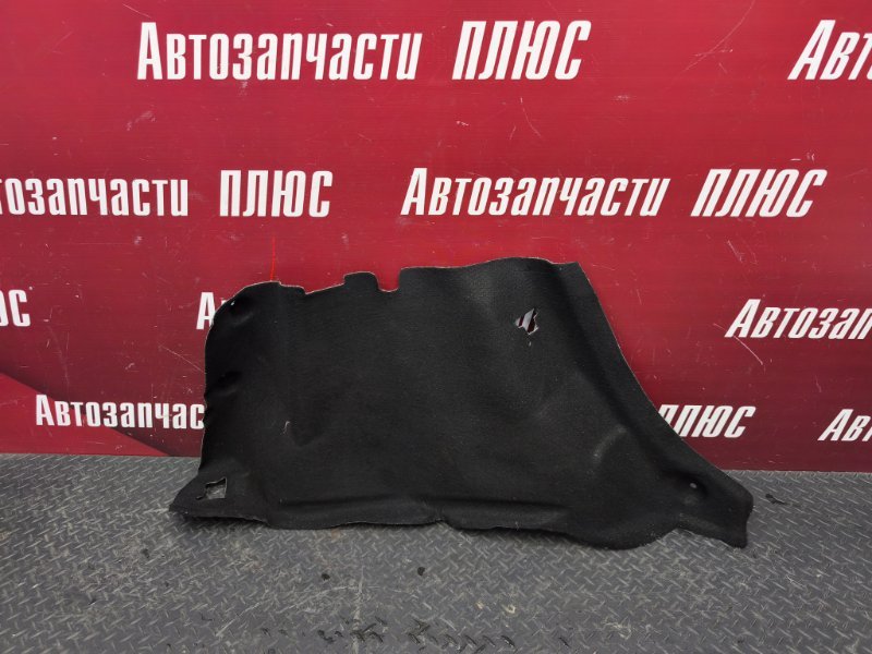 Обшивка багажника