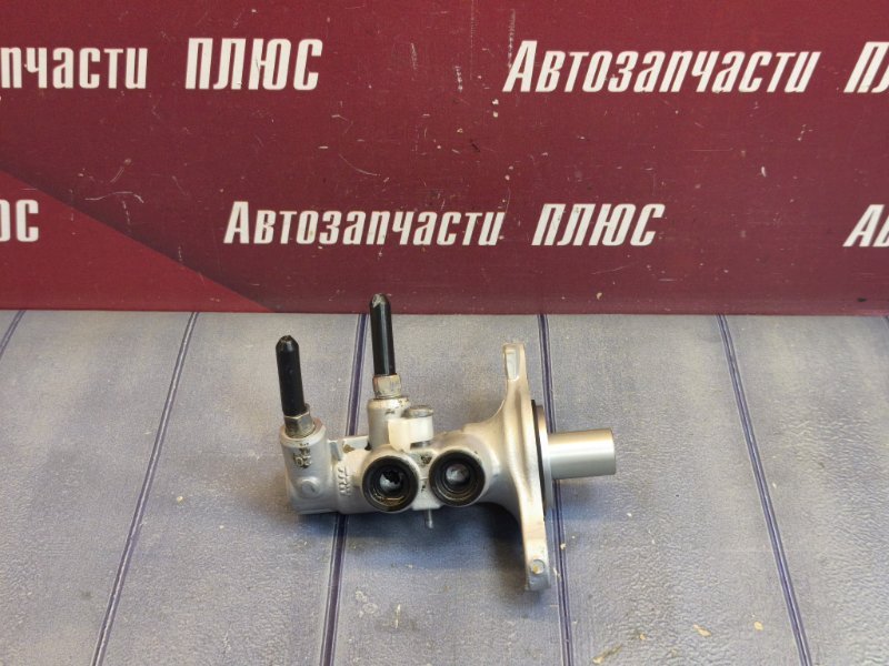 Главный тормозной цилиндр