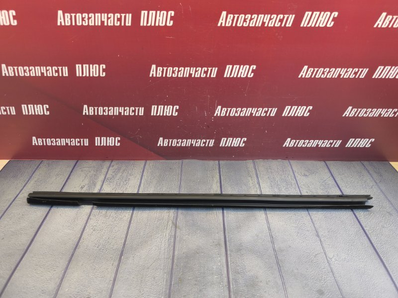 Уплотнитель стекла двери внутренний