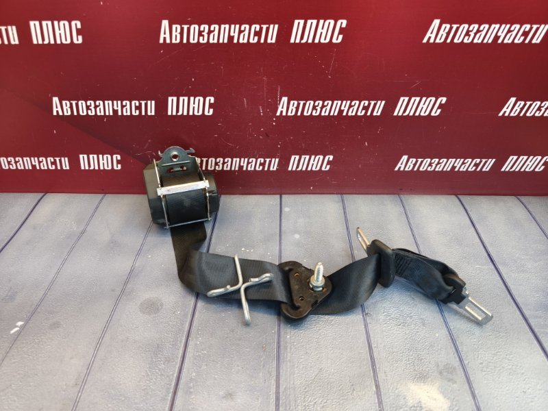 Ремень безопасности