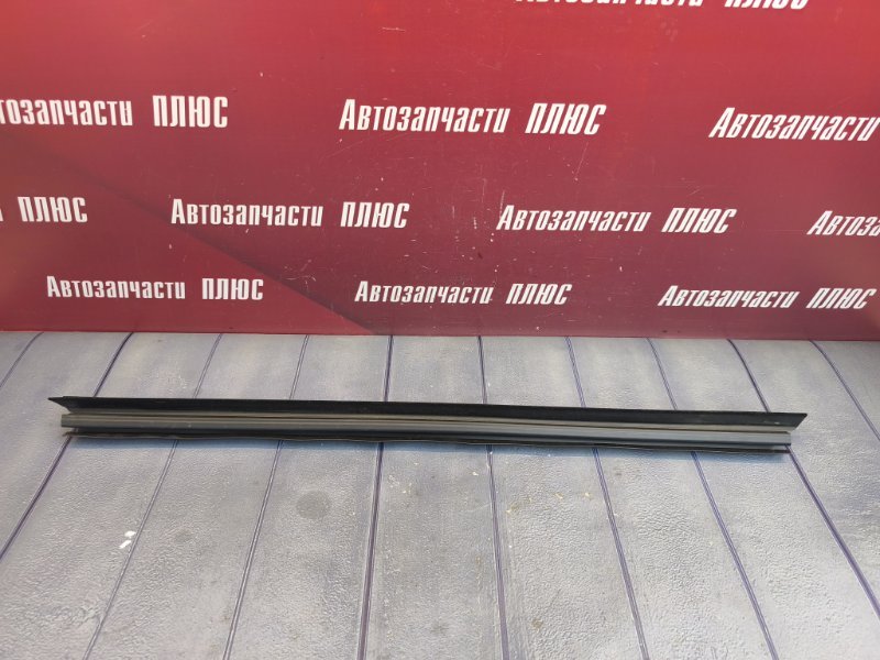 Уплотнитель стекла двери внутренний