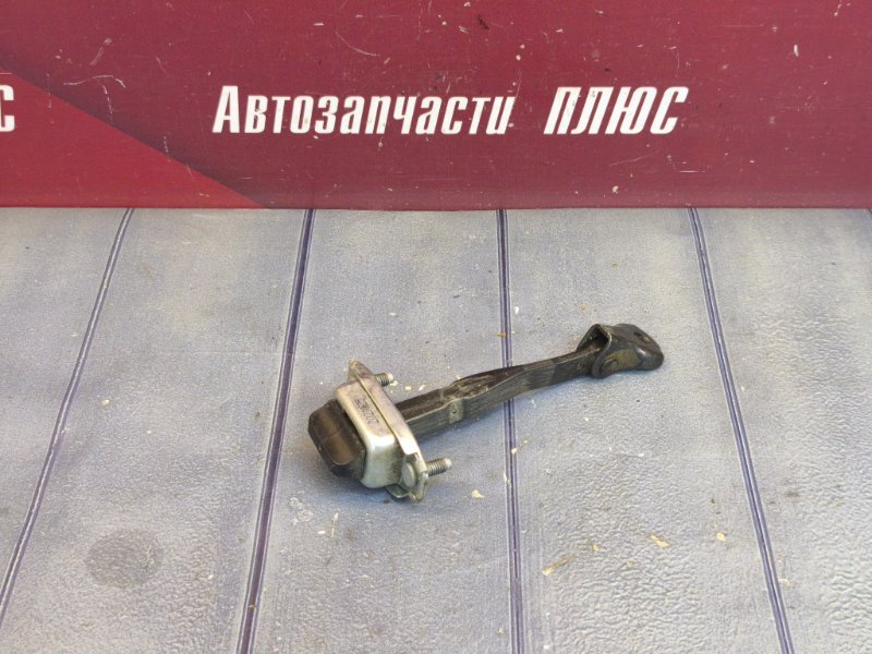 Ограничитель двери