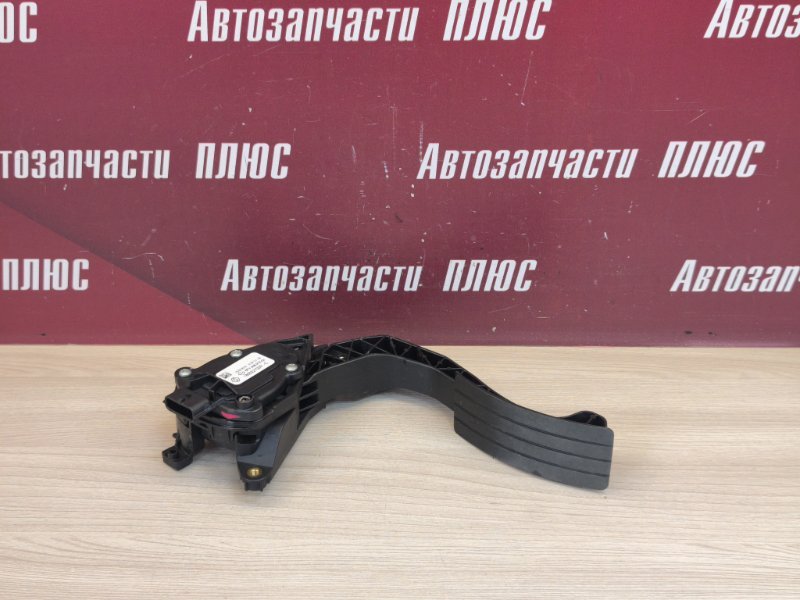 Педаль газа