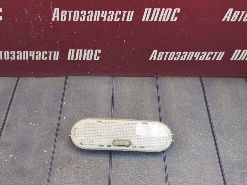 Плафон освещения салона