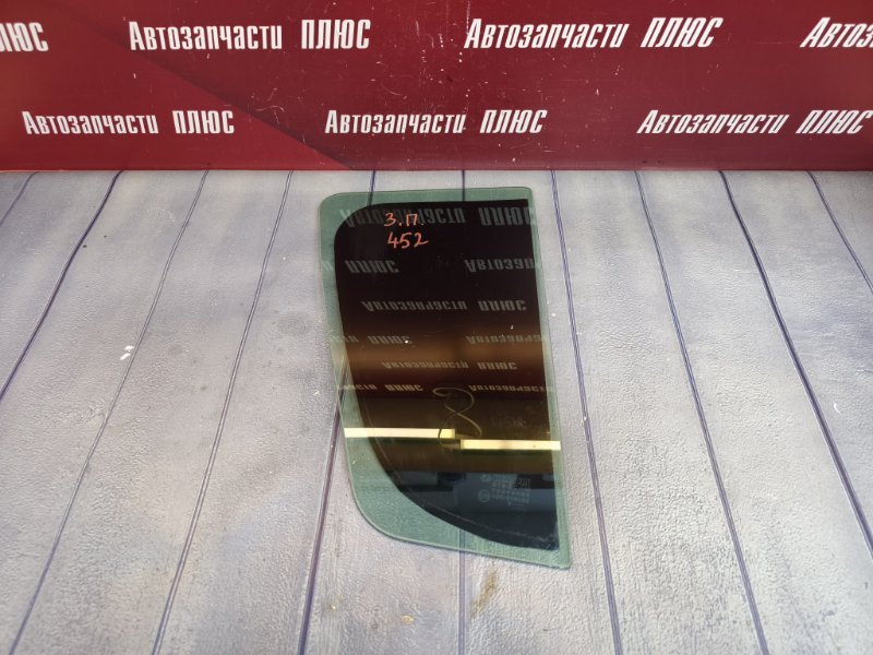Форточка двери