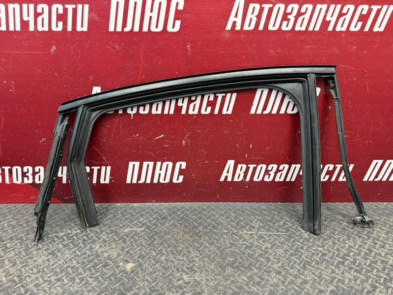 Уплотнитель стекла