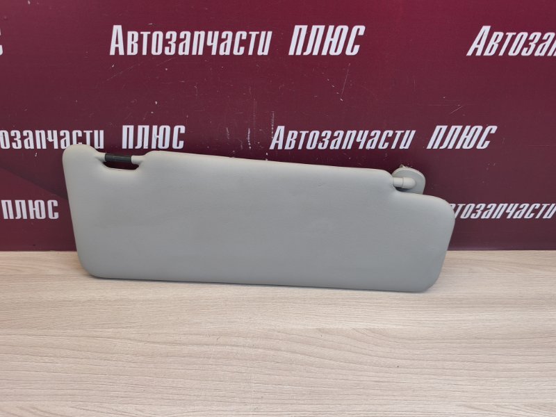 Козырек солнцезащитный