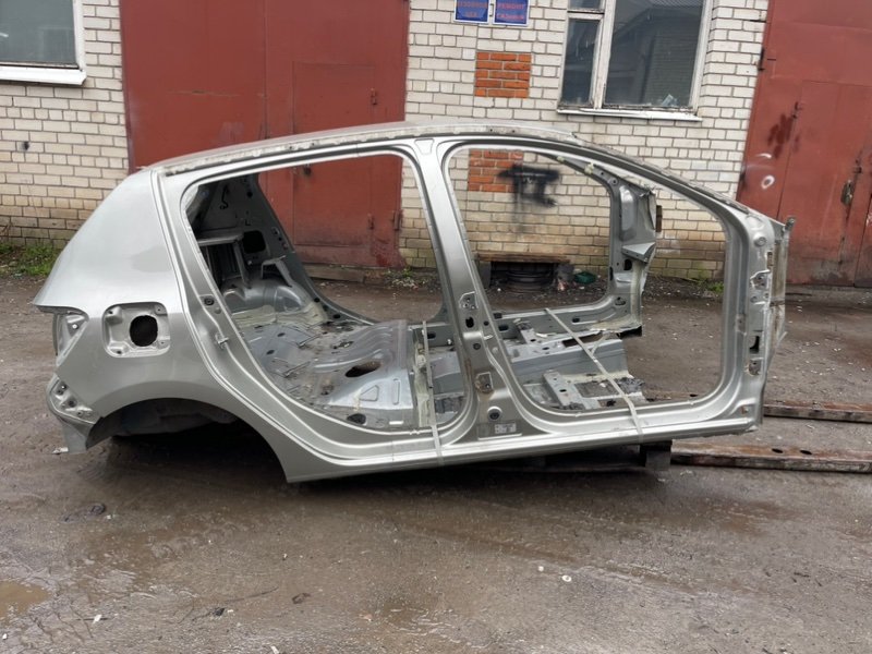Боковина кузова