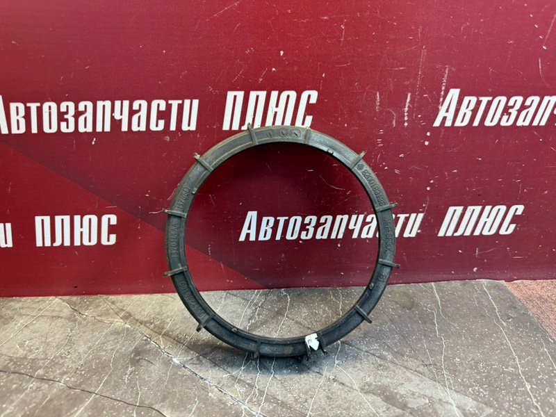 Гайка топливного насоса