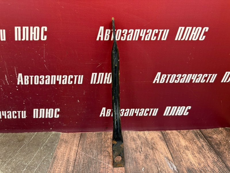 Кронштейн подрамника