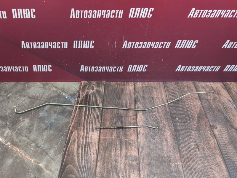 Тяга замка двери