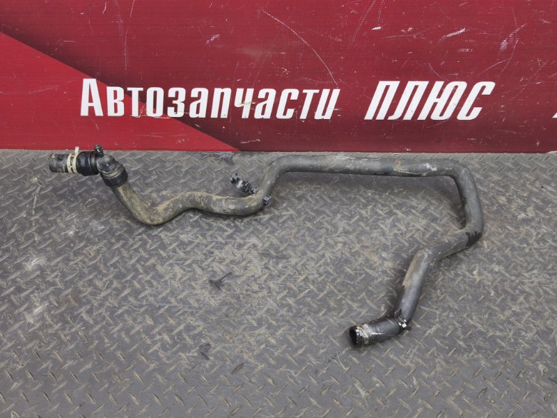 Патрубок отопителя