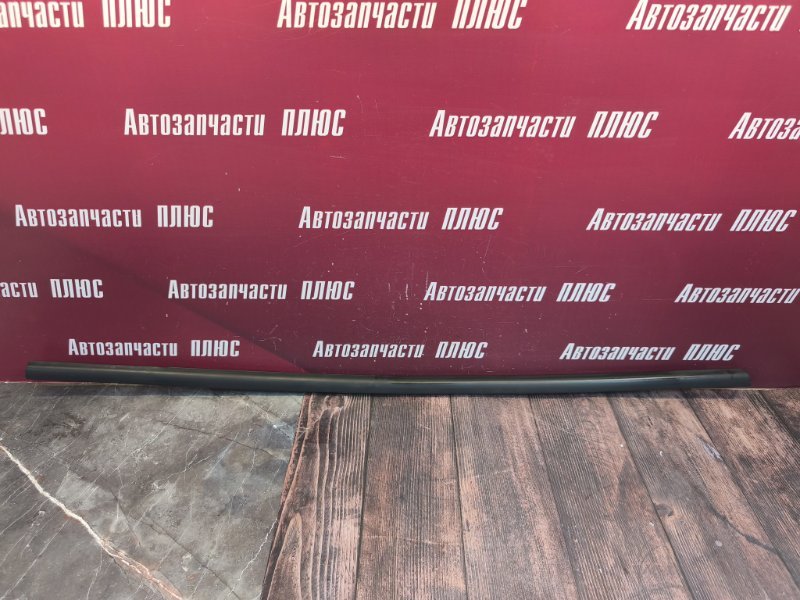 Уплотнитель стекла двери внешний
