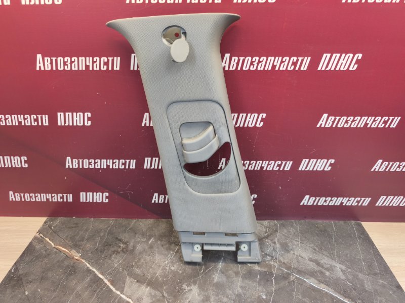 Обшивка средней стойки