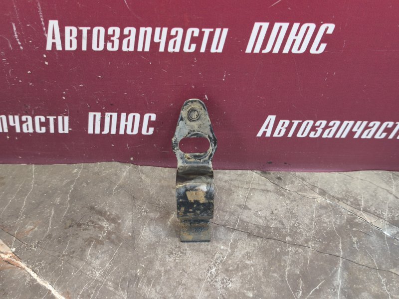 Кронштейн втулки стабилизатора