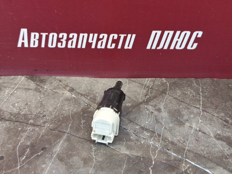 Датчик педали тормоза