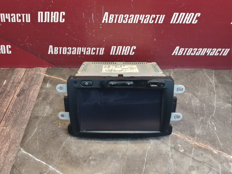 Магнитола штатная