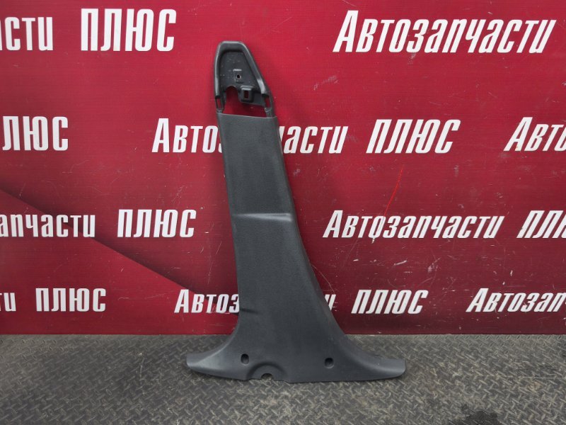 Обшивка средней стойки