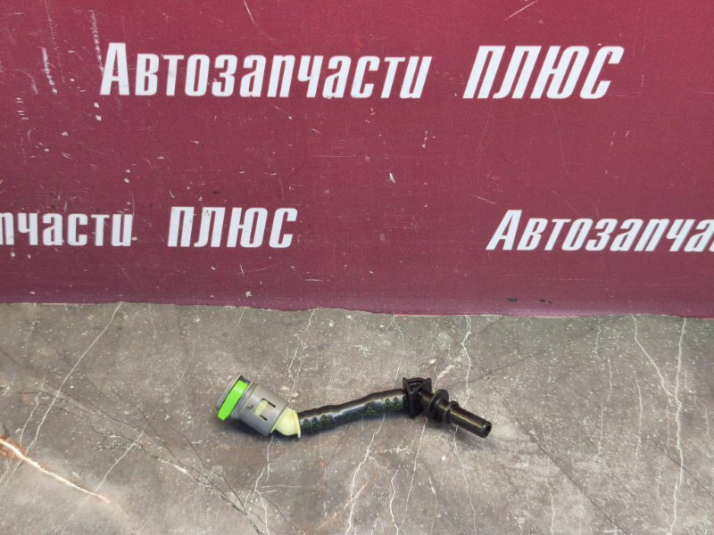 Трубка топливная