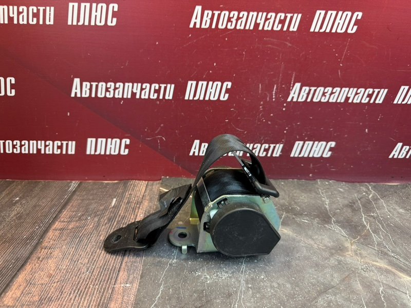 Ремень безопасности