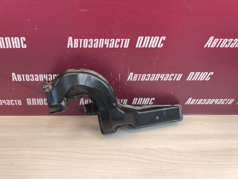 Воздуховод салона