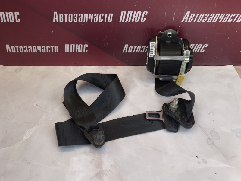 Ремень безопасности