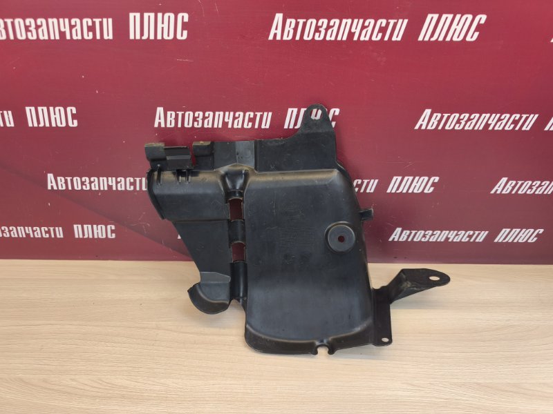Пыльник двигателя