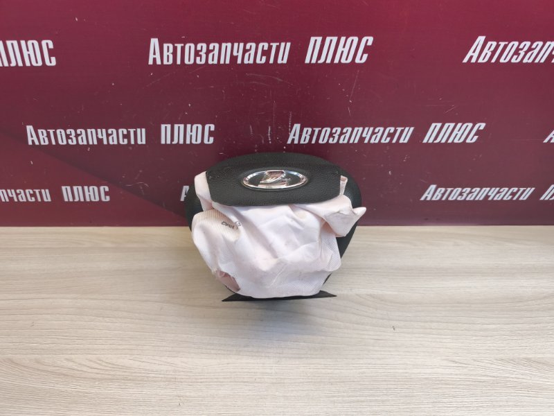 Подушка безопасности водителя