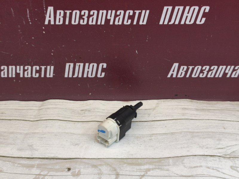 Датчик педали тормоза