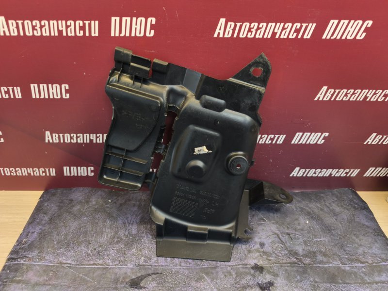 Пыльник двигателя