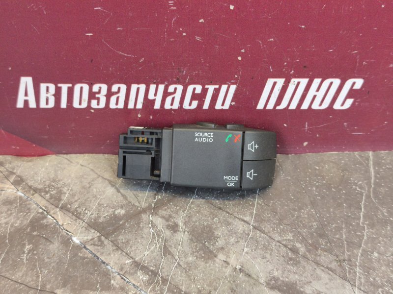 Джойстик управления магнитолой
