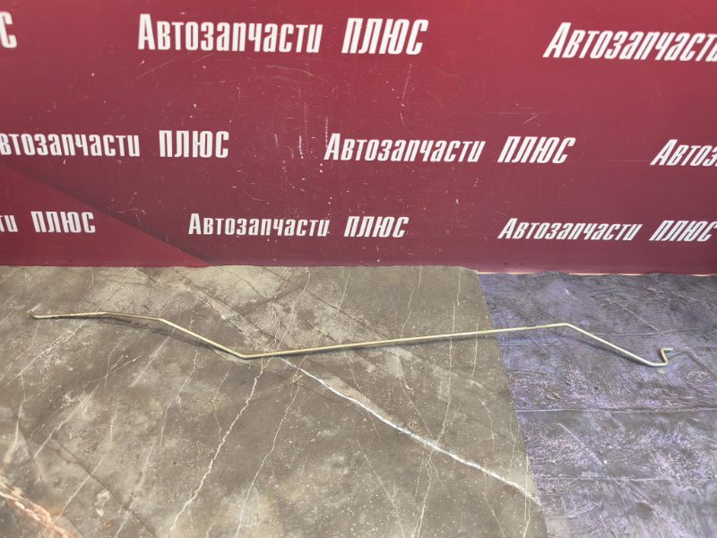 Тяга замка двери
