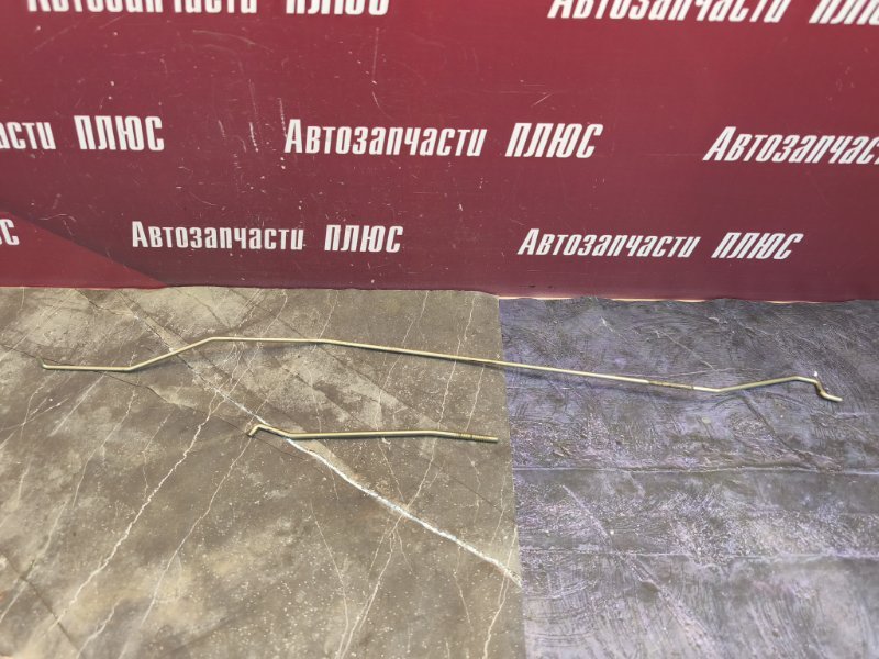 Тяга замка двери