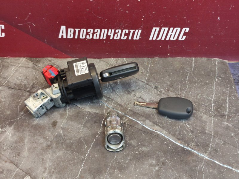 Комплект замков