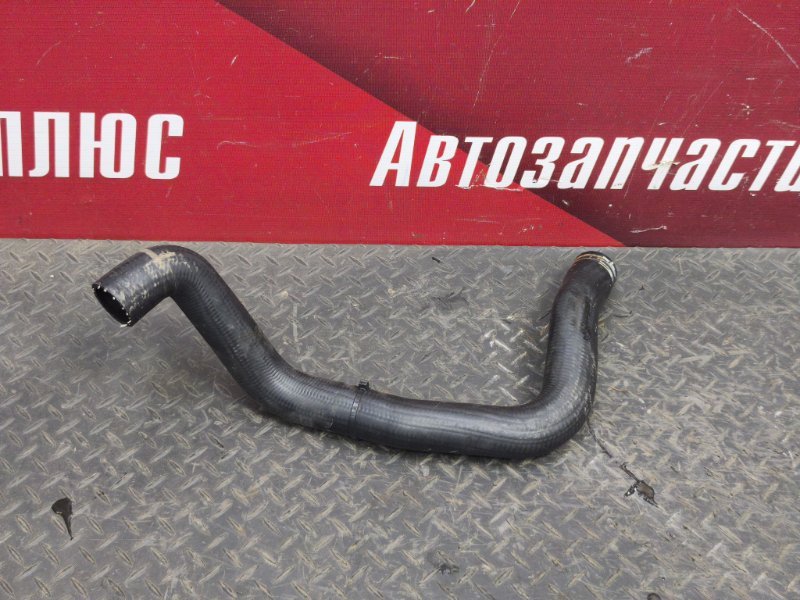 Патрубок радиатора